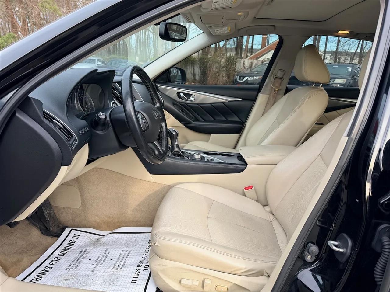 Infiniti Q50 Premium AWD 2015