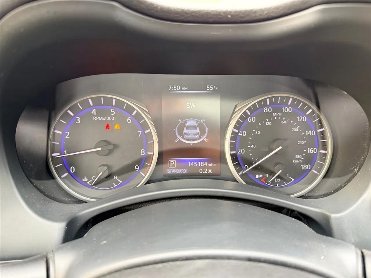 Infiniti Q50 Premium AWD 2015