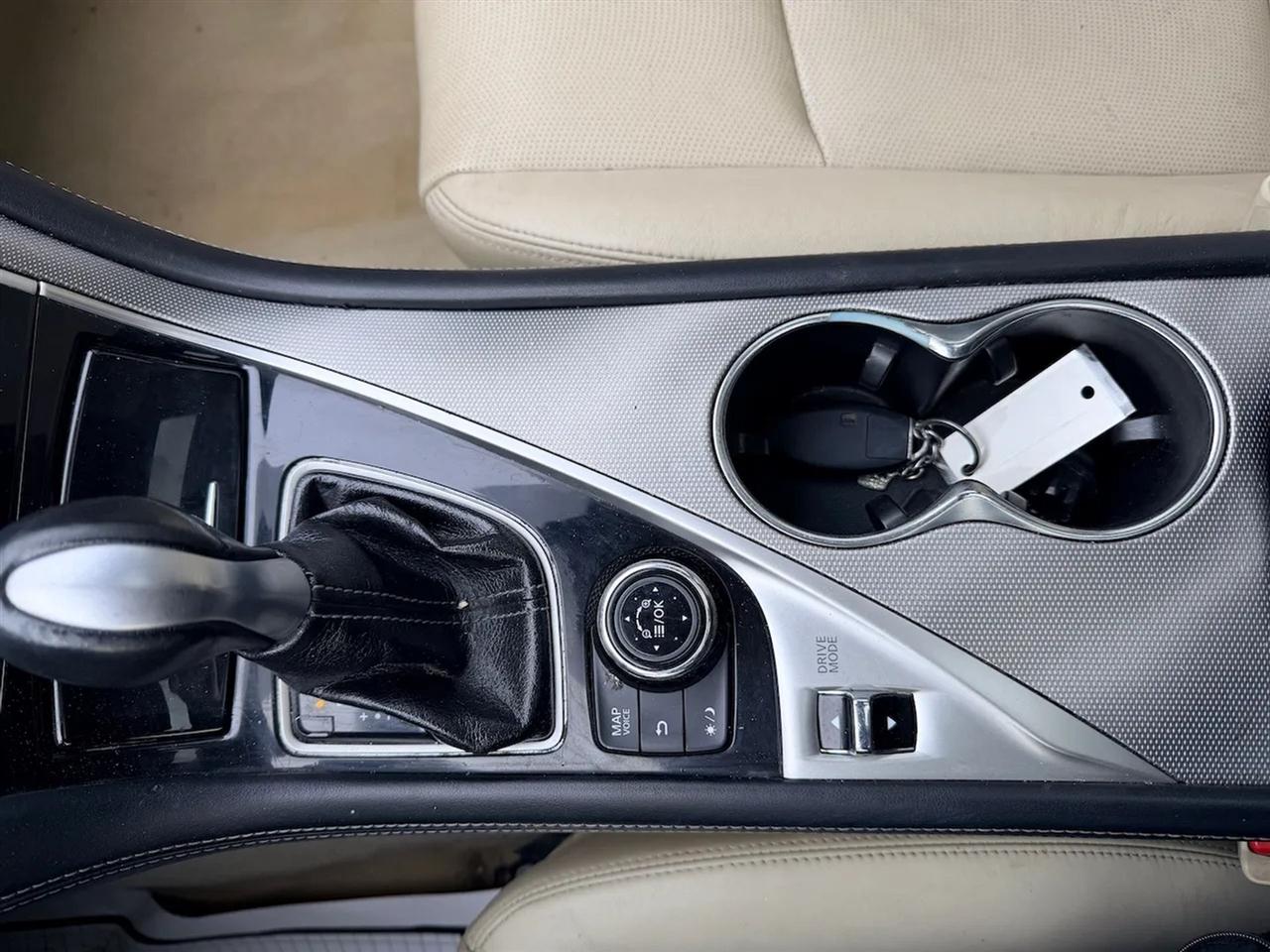 Infiniti Q50 Premium AWD 2015