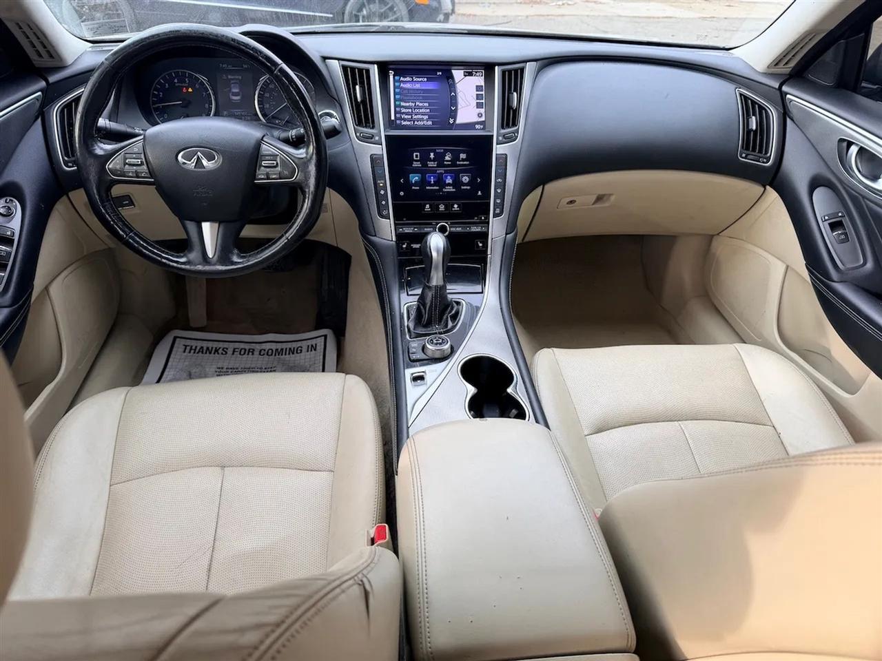 Infiniti Q50 Premium AWD 2015