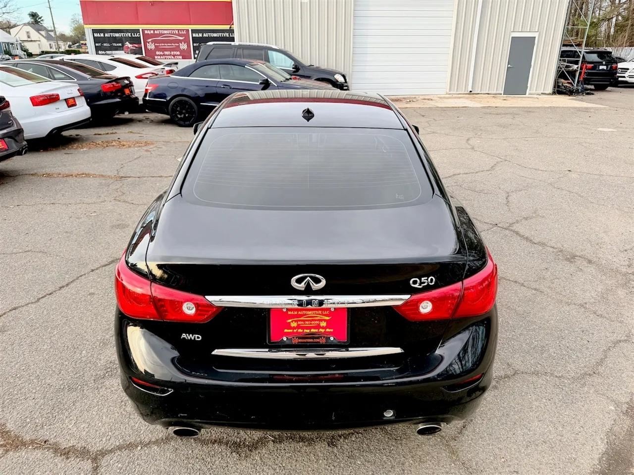 Infiniti Q50 Premium AWD 2015