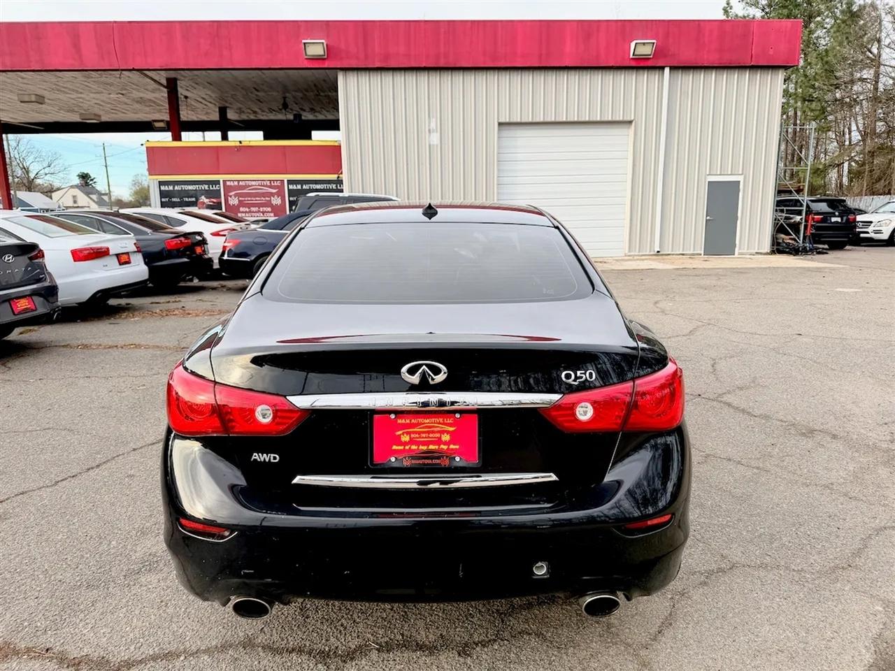 Infiniti Q50 Premium AWD 2015