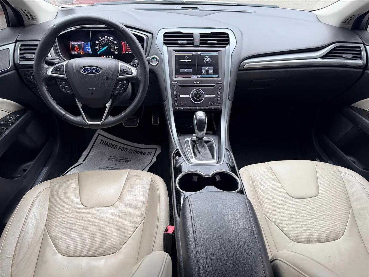 Ford Fusion Titanium 2016