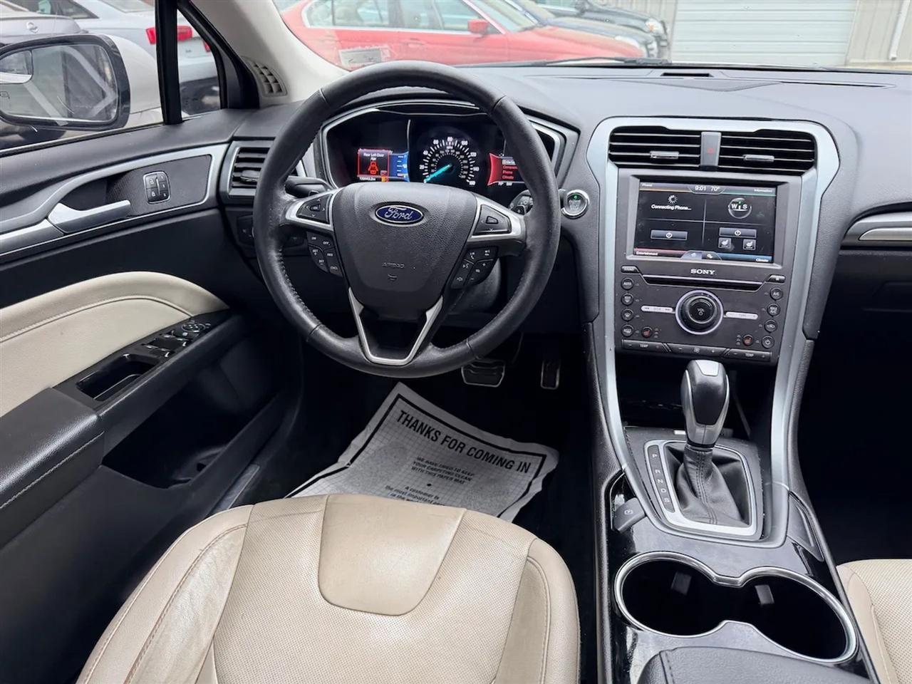 Ford Fusion Titanium 2016