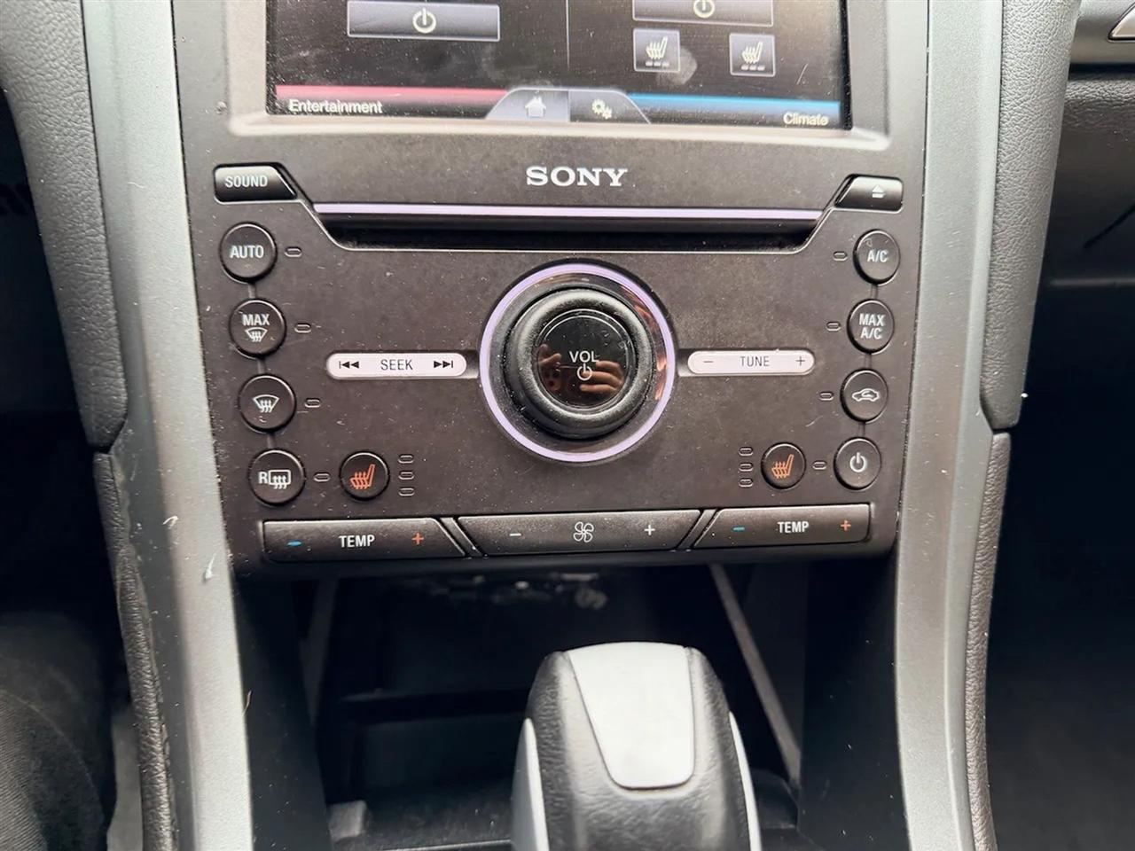 Ford Fusion Titanium 2016