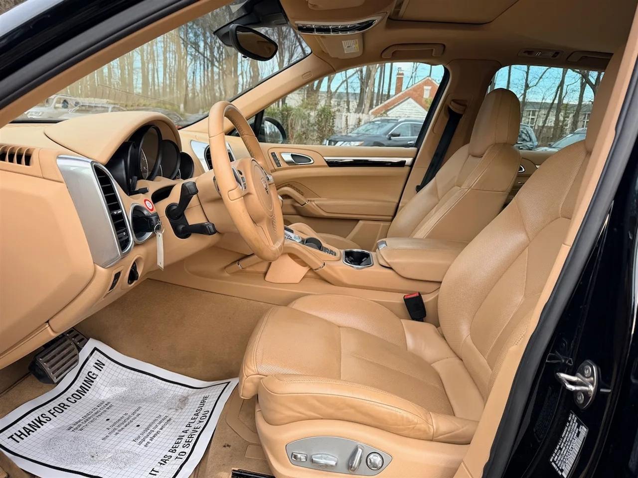 Porsche Cayenne Hybrid S 2012