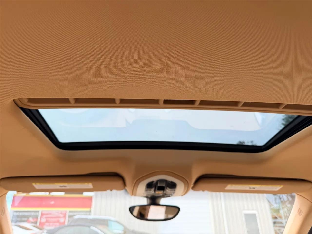 Porsche Cayenne Hybrid S 2012