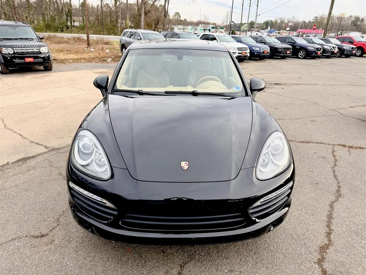 Porsche Cayenne Hybrid S 2012