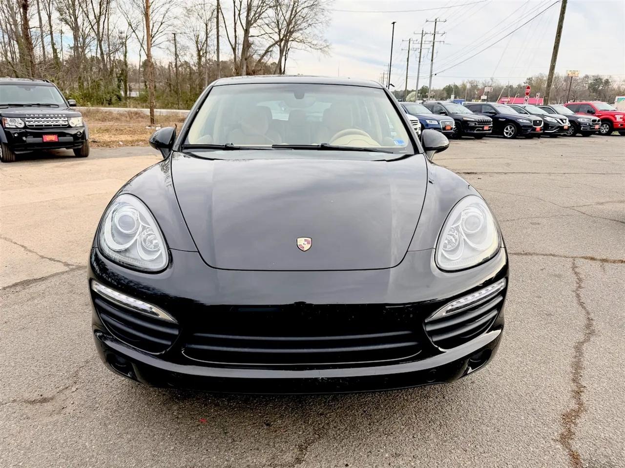 Porsche Cayenne Hybrid S 2012