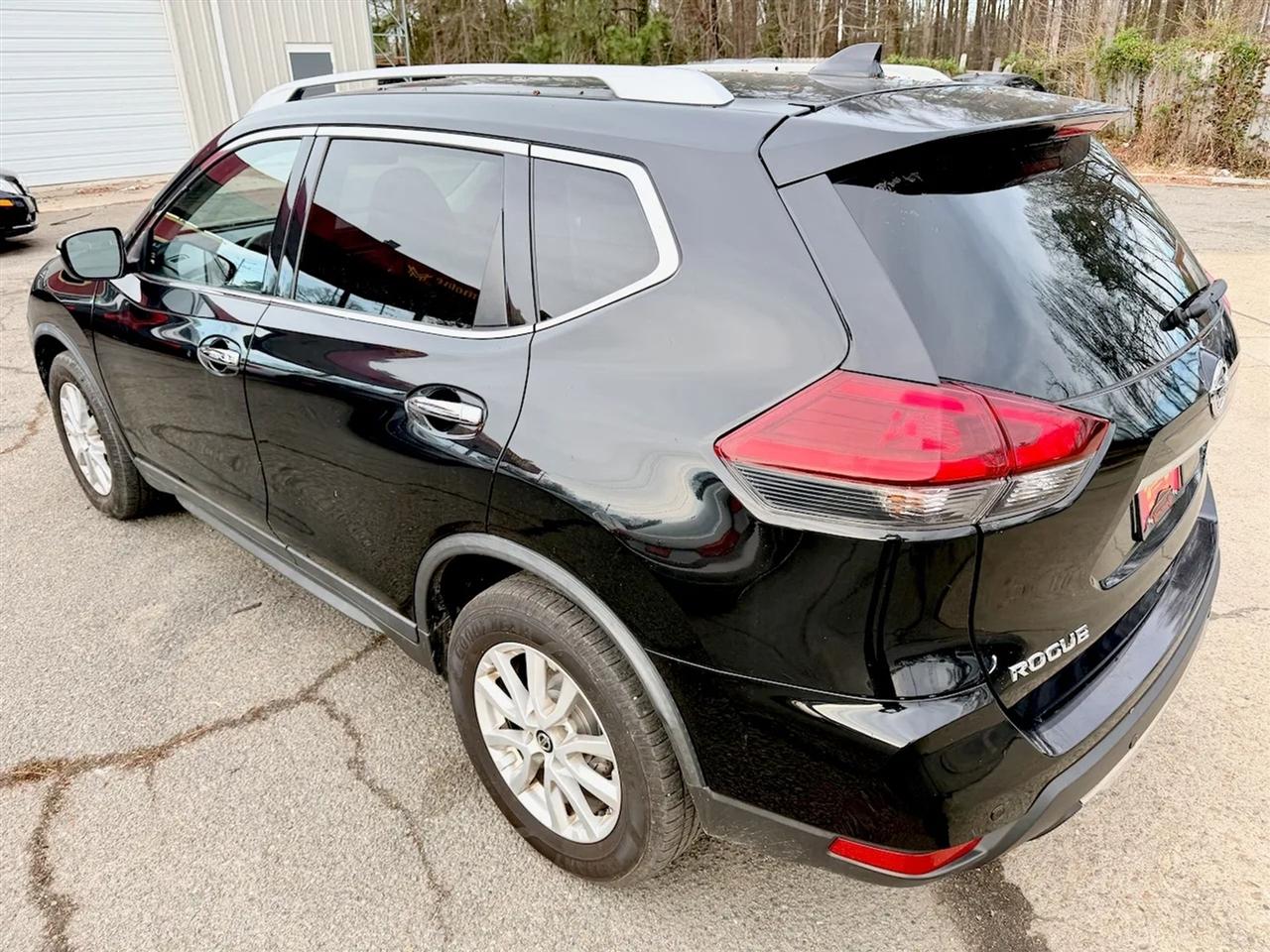 Nissan Rogue SV 2WD 2020