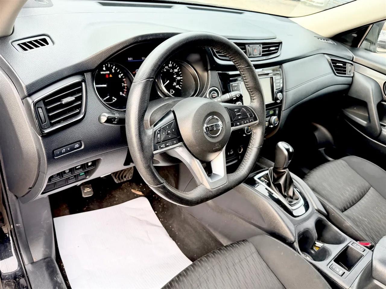 Nissan Rogue SV 2WD 2020