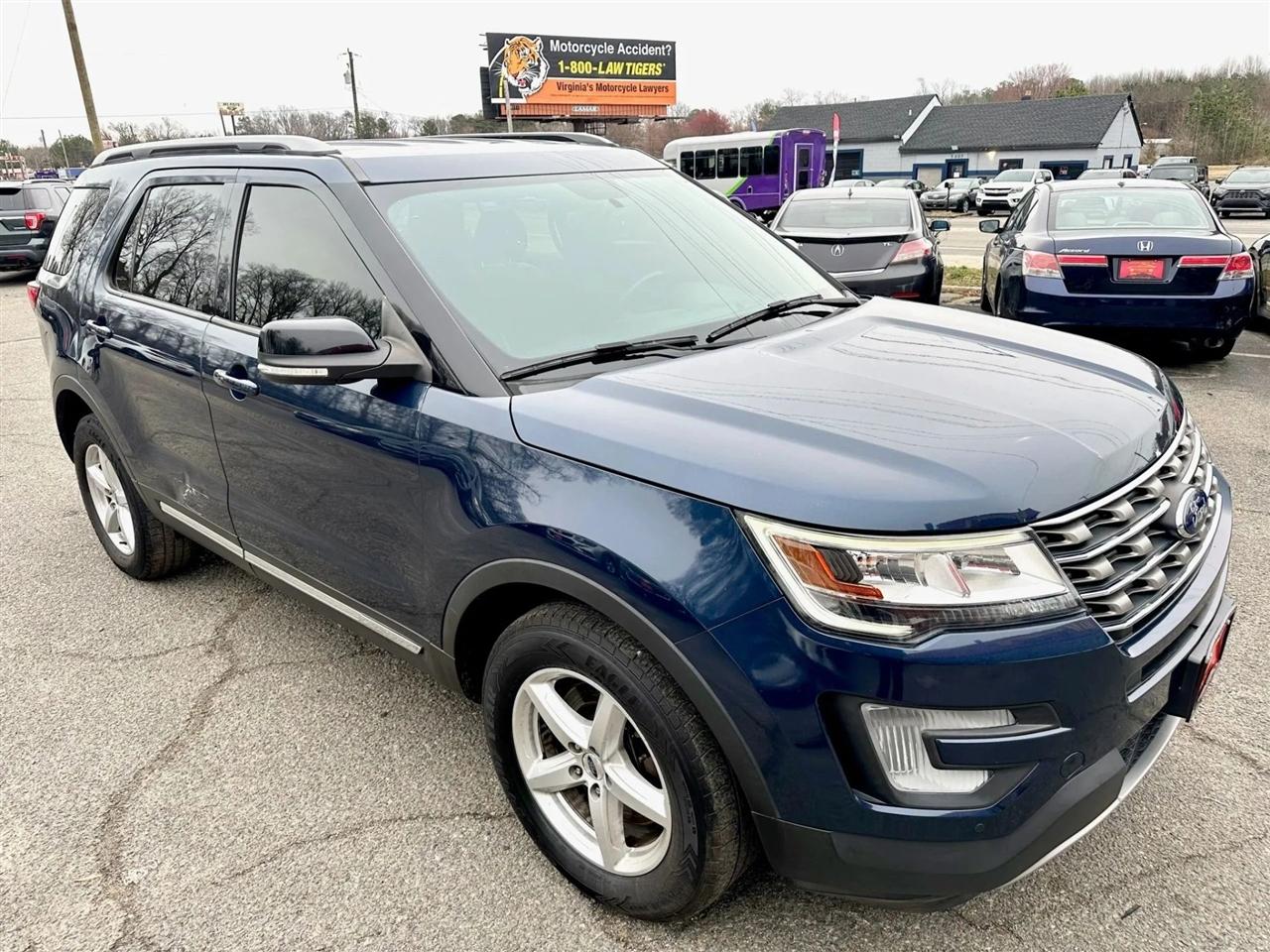 Ford Explorer XLT 4WD 2017