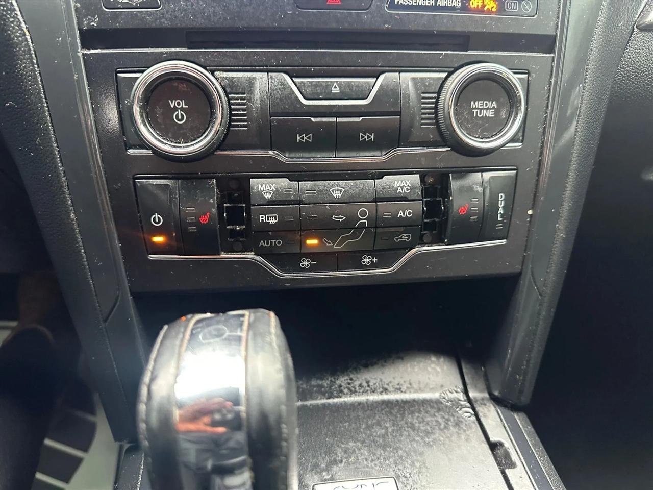 Ford Explorer XLT 4WD 2017