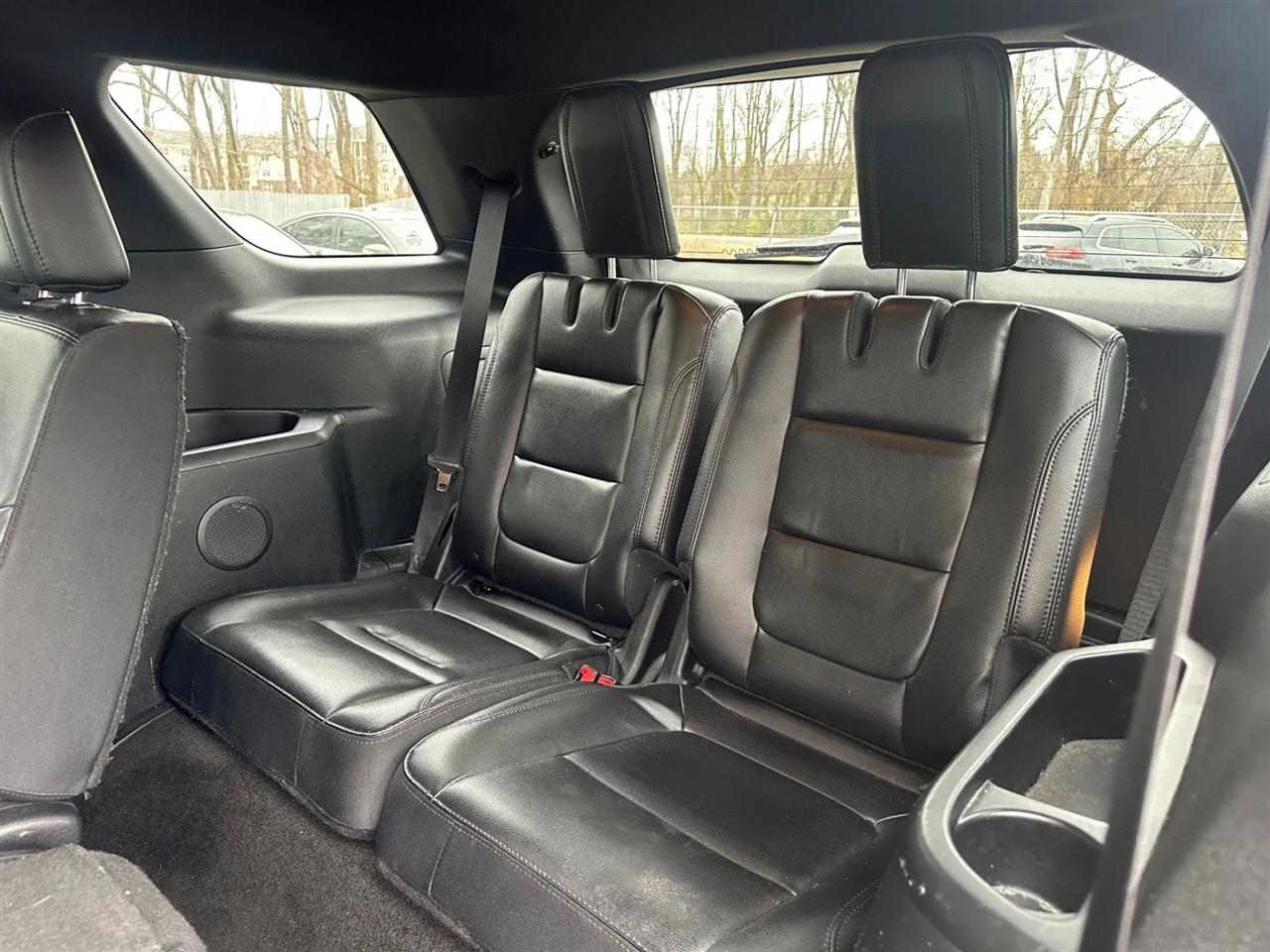 Ford Explorer XLT 4WD 2017