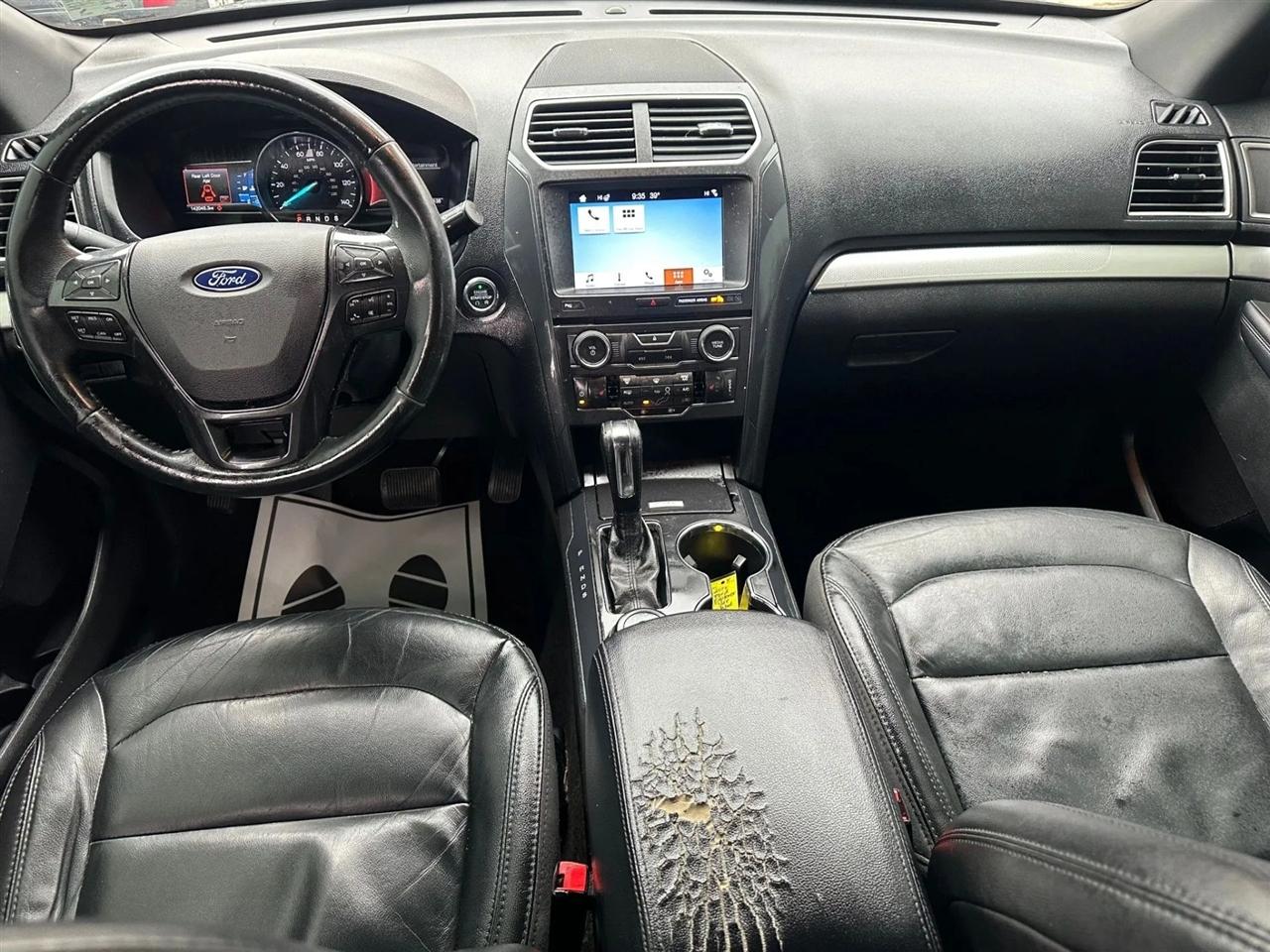 Ford Explorer XLT 4WD 2017