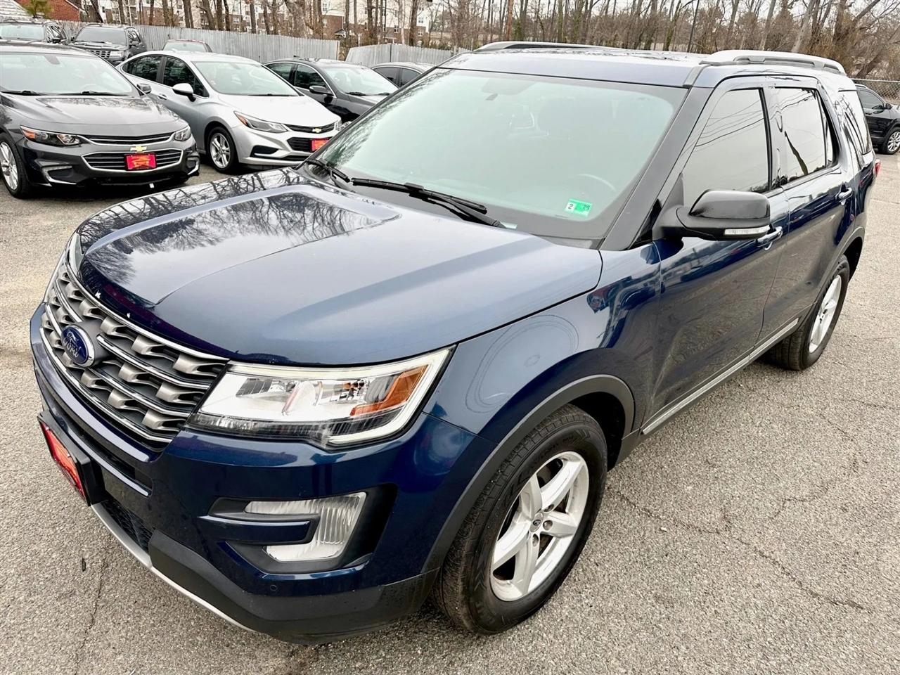 Ford Explorer XLT 4WD 2017