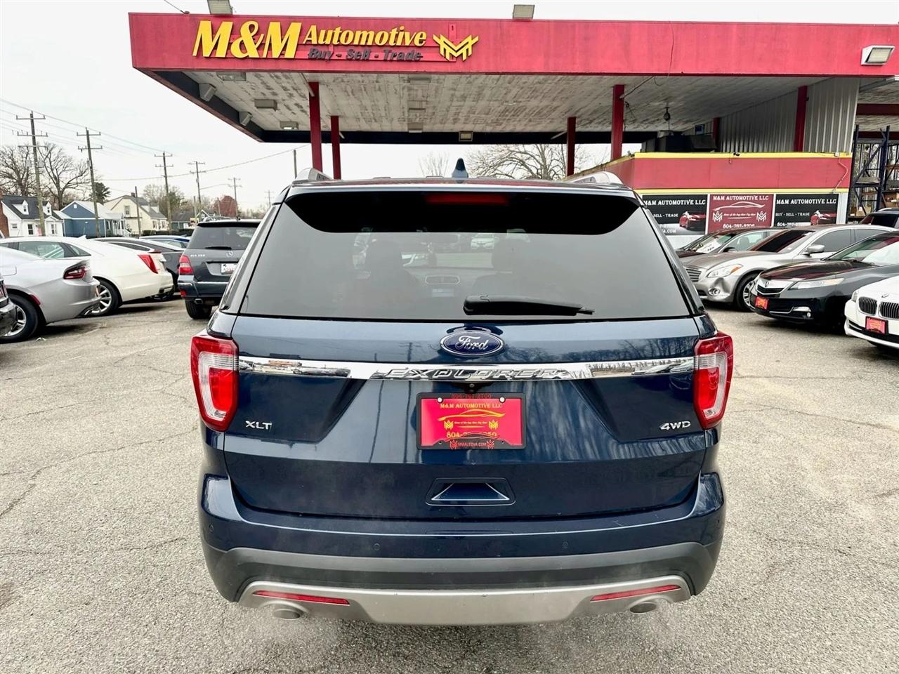 Ford Explorer XLT 4WD 2017