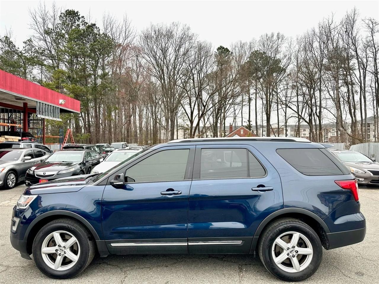 Ford Explorer XLT 4WD 2017