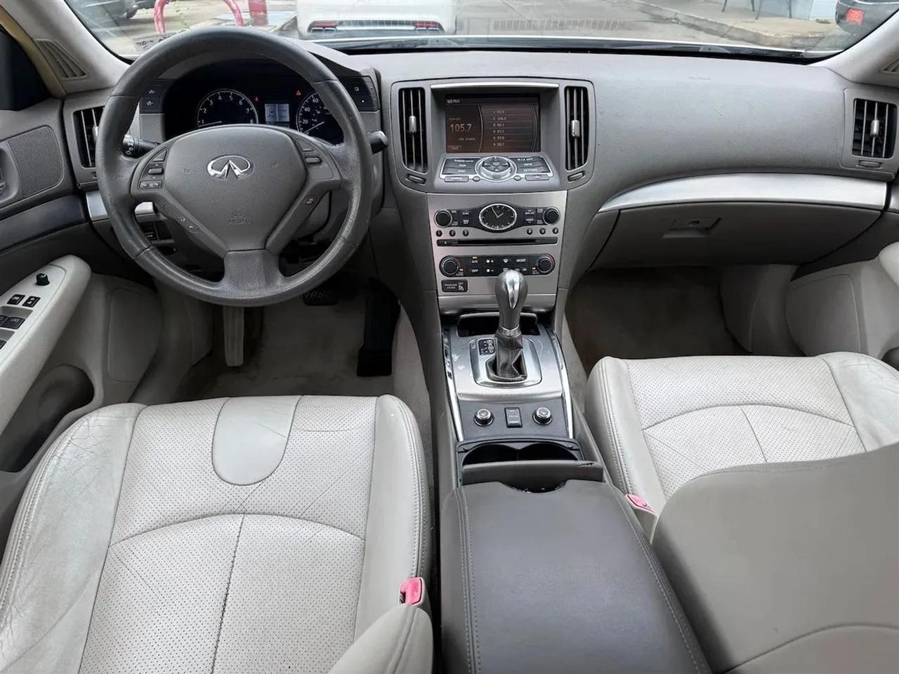 Infiniti G Sedan G25x AWD 2011