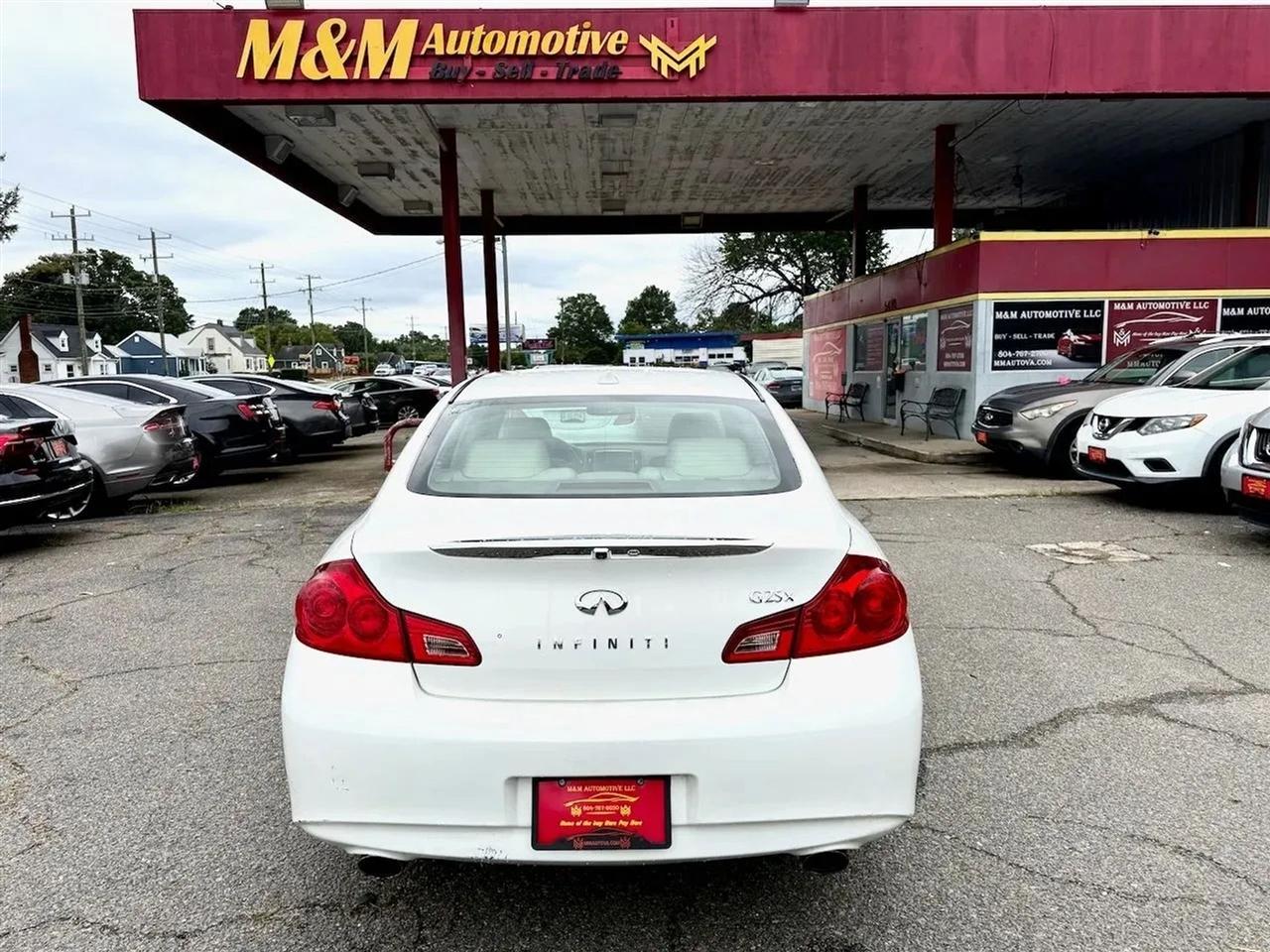 Infiniti G Sedan G25x AWD 2011