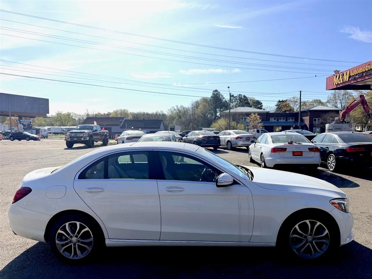 Mercedes-Benz C-Class C300 4MATIC Sedan 2015