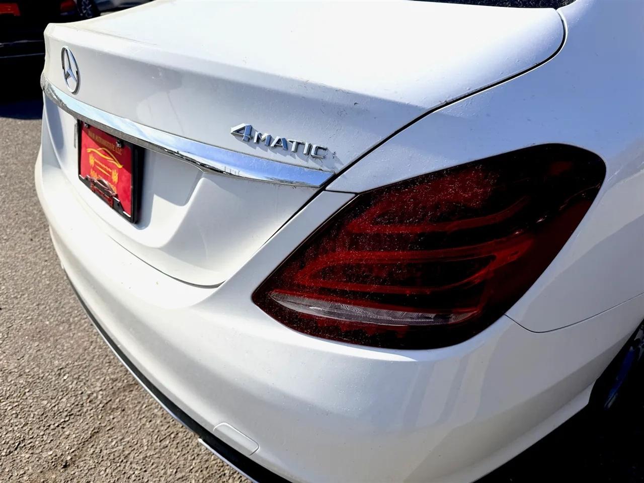 Mercedes-Benz C-Class C300 4MATIC Sedan 2015