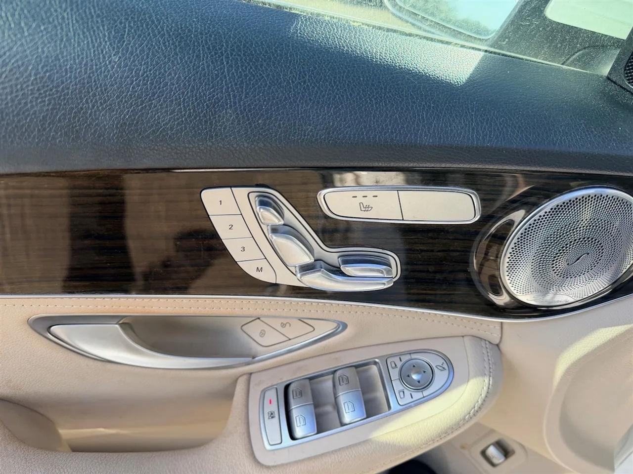 Mercedes-Benz C-Class C300 4MATIC Sedan 2015