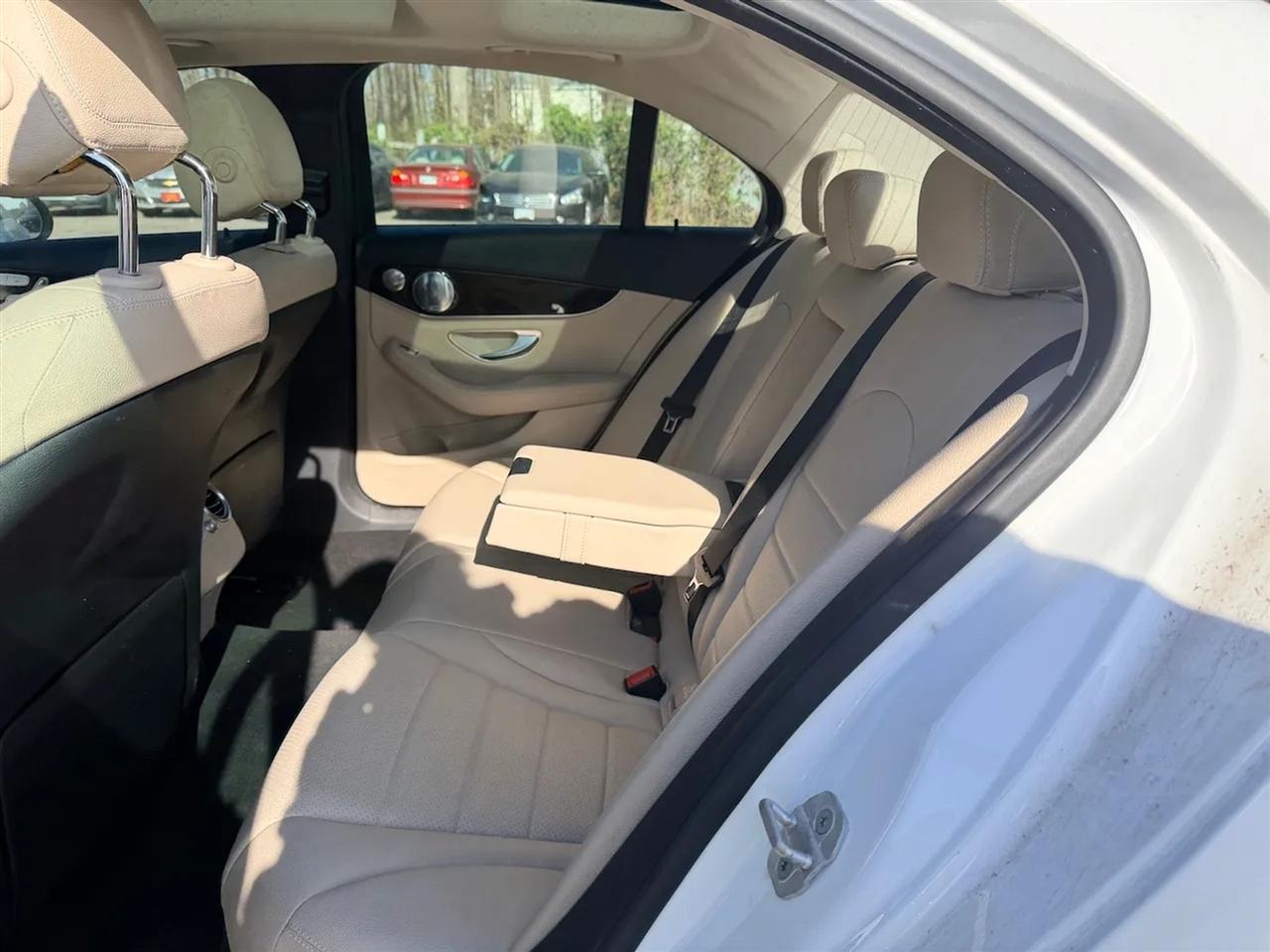 Mercedes-Benz C-Class C300 4MATIC Sedan 2015