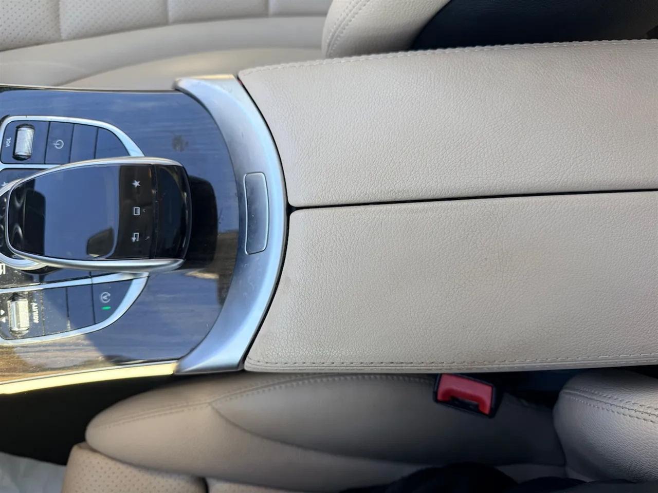 Mercedes-Benz C-Class C300 4MATIC Sedan 2015