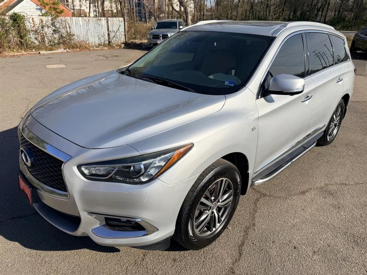 Infiniti QX60 Base AWD 2018