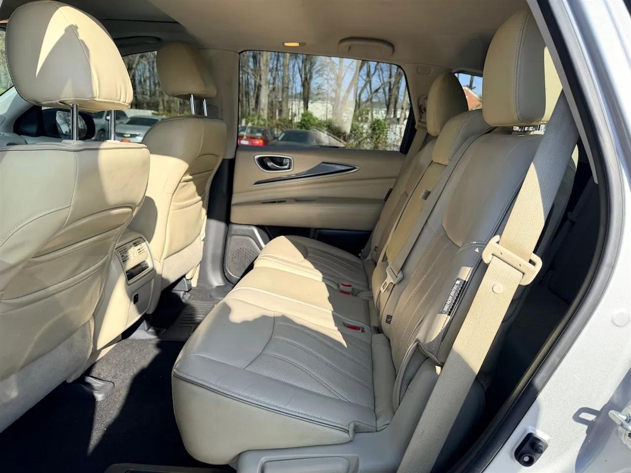 Infiniti QX60 Base AWD 2018