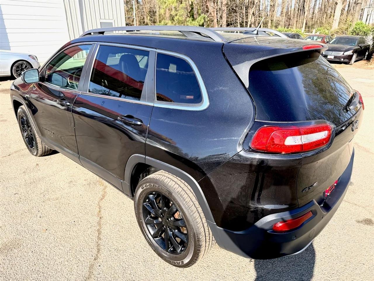 Jeep Cherokee Limited 4WD 2015