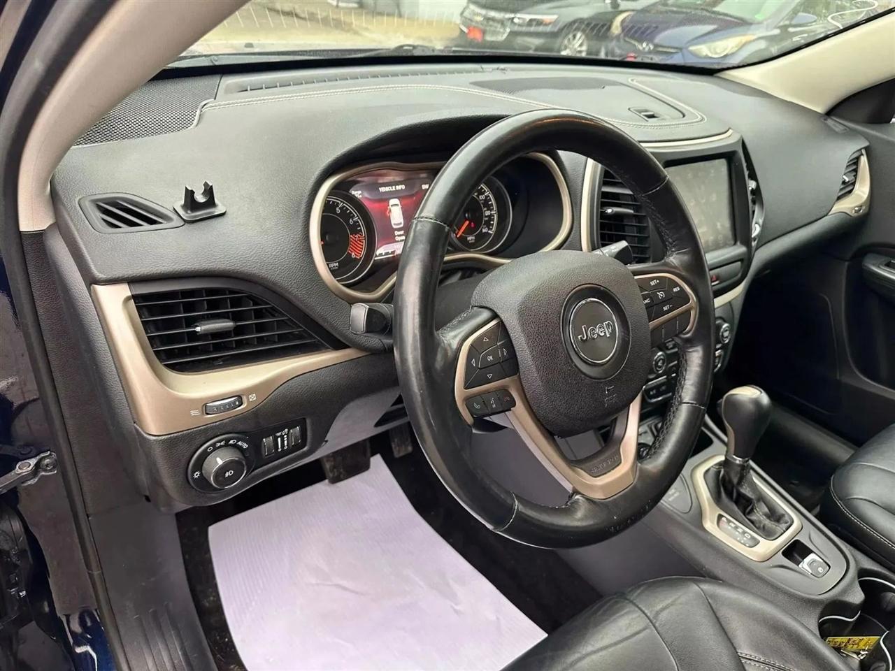 Jeep Cherokee Limited 4WD 2015