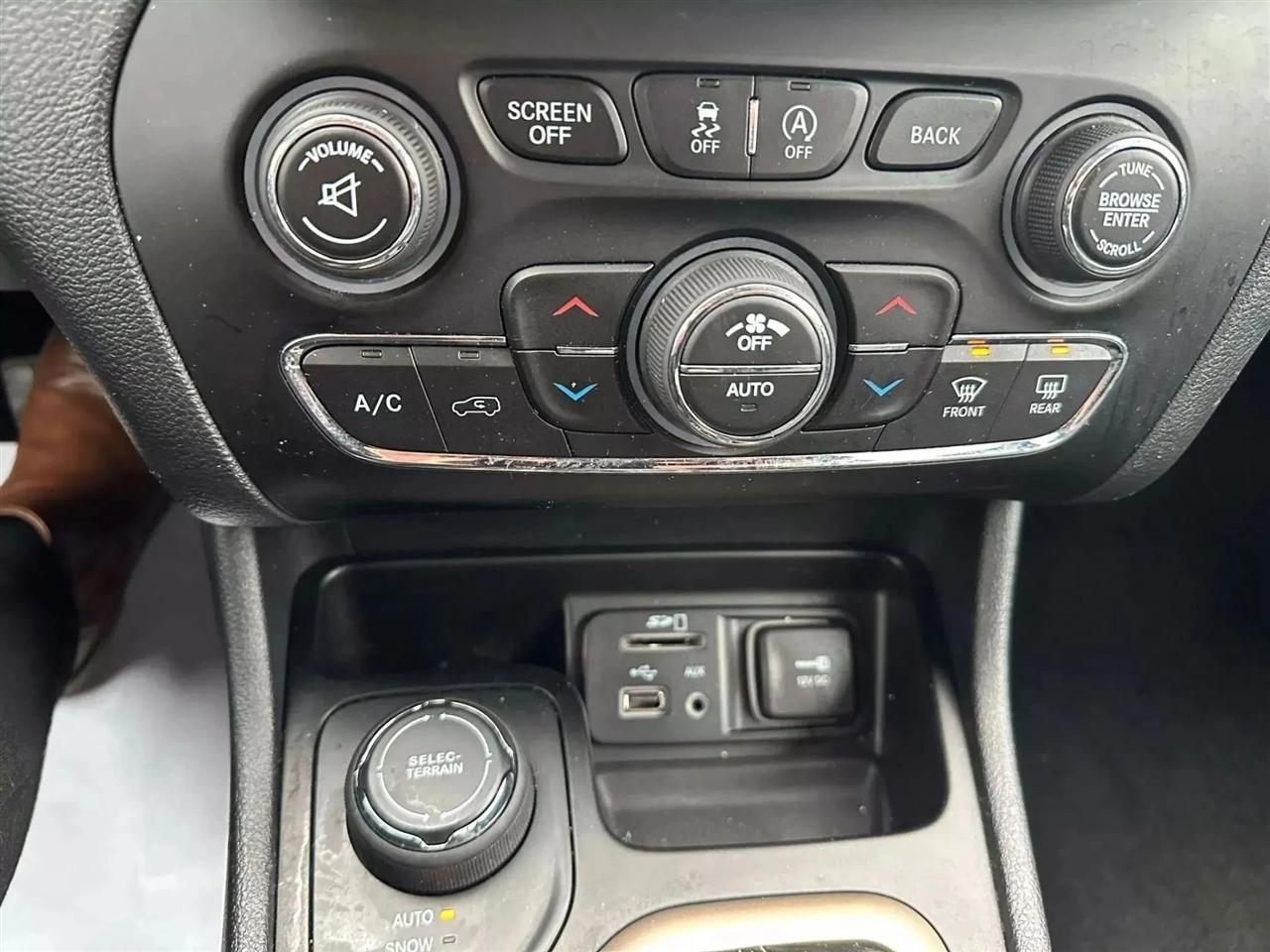 Jeep Cherokee Limited 4WD 2015