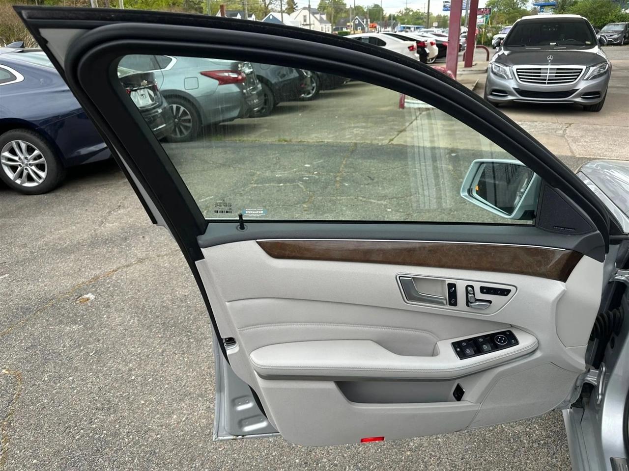 Mercedes-Benz E-Class E350 Sedan 2014