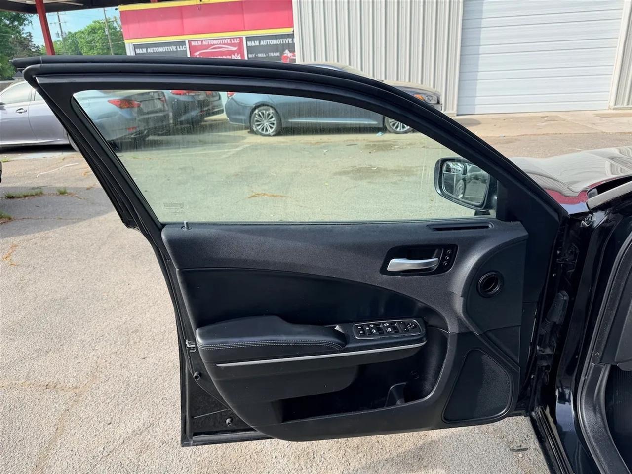 Dodge Charger SXT 2020