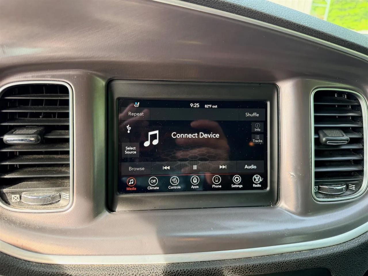 Dodge Charger SXT 2020