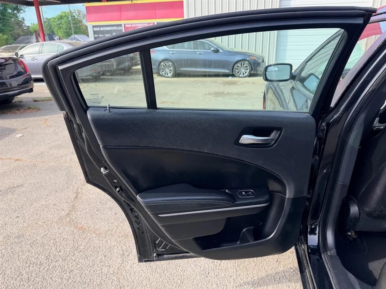 Dodge Charger SXT 2020