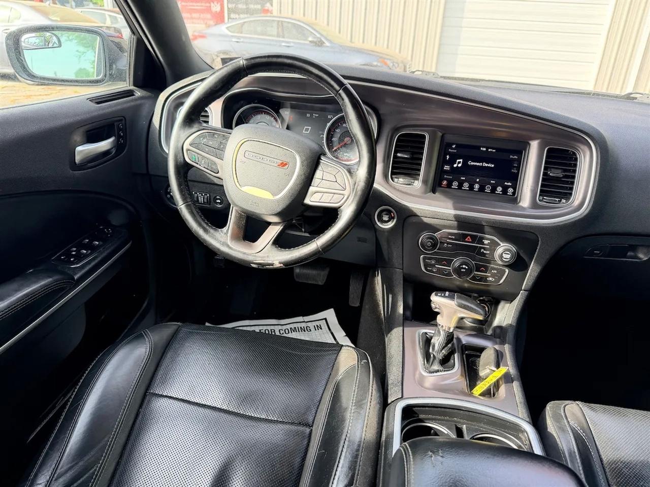 Dodge Charger SXT 2020