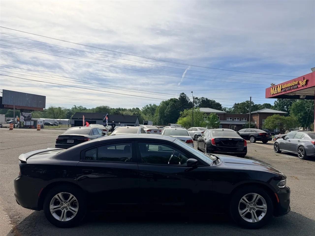 Dodge Charger SXT 2020