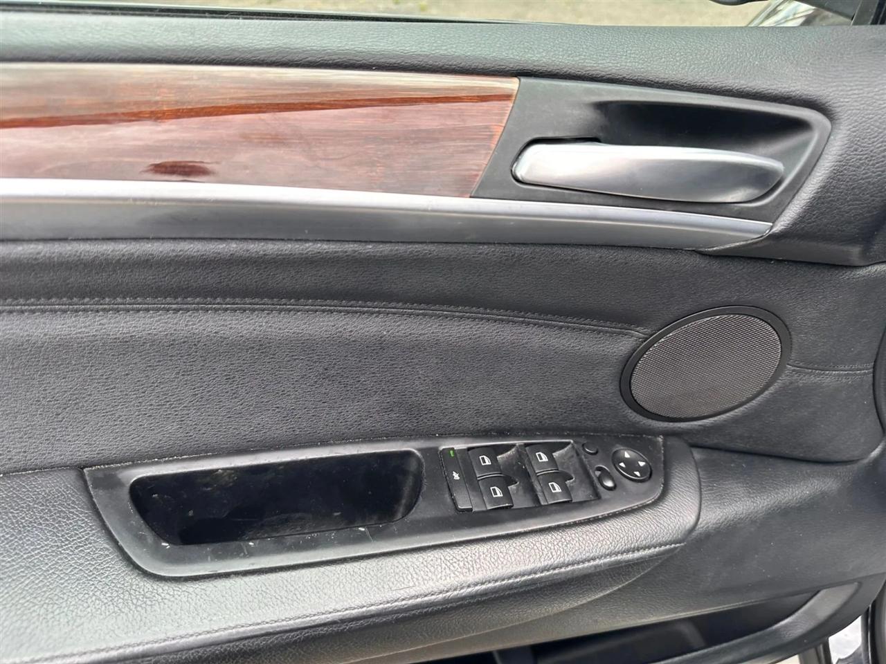 BMW X5 xDrive35i 2011