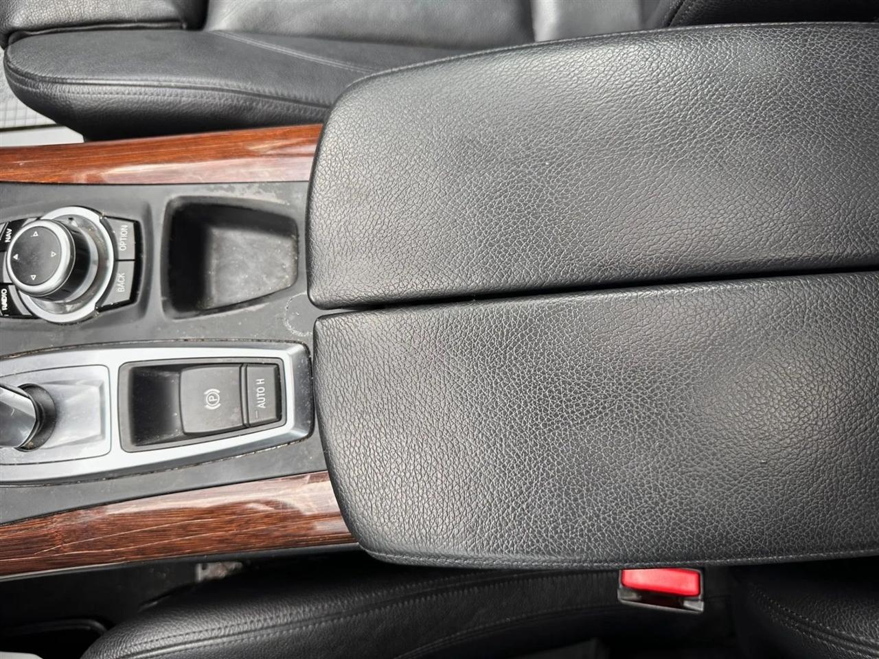 BMW X5 xDrive35i 2011