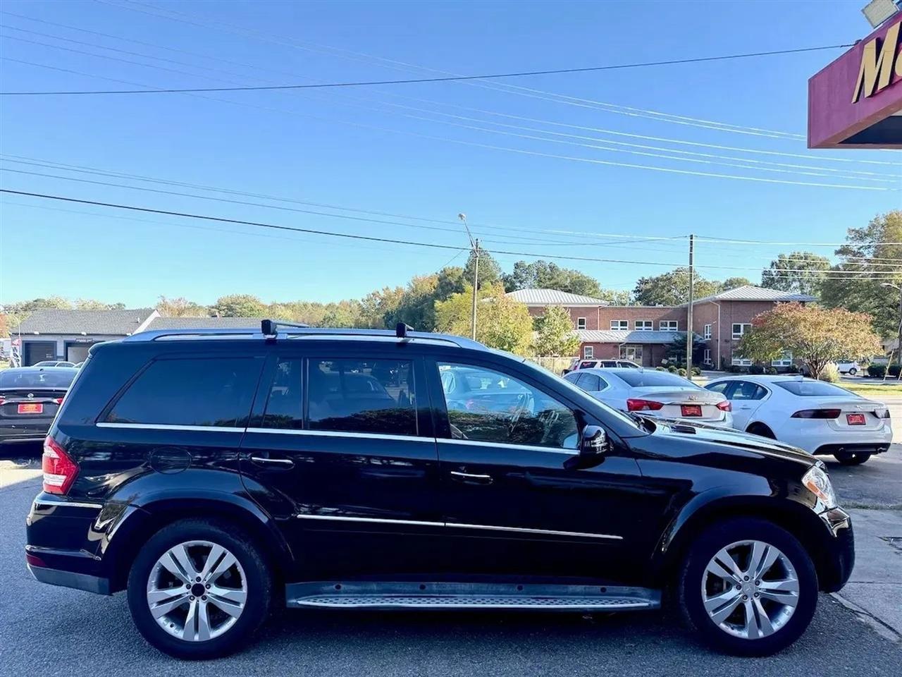 Mercedes-Benz GL-Class GL550 4MATIC 2012