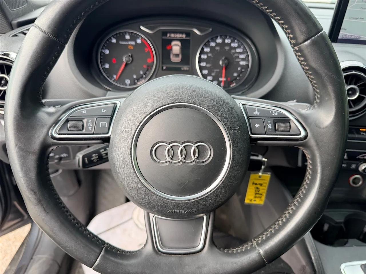Audi S3 2.0T Premium Plus quattro 2015