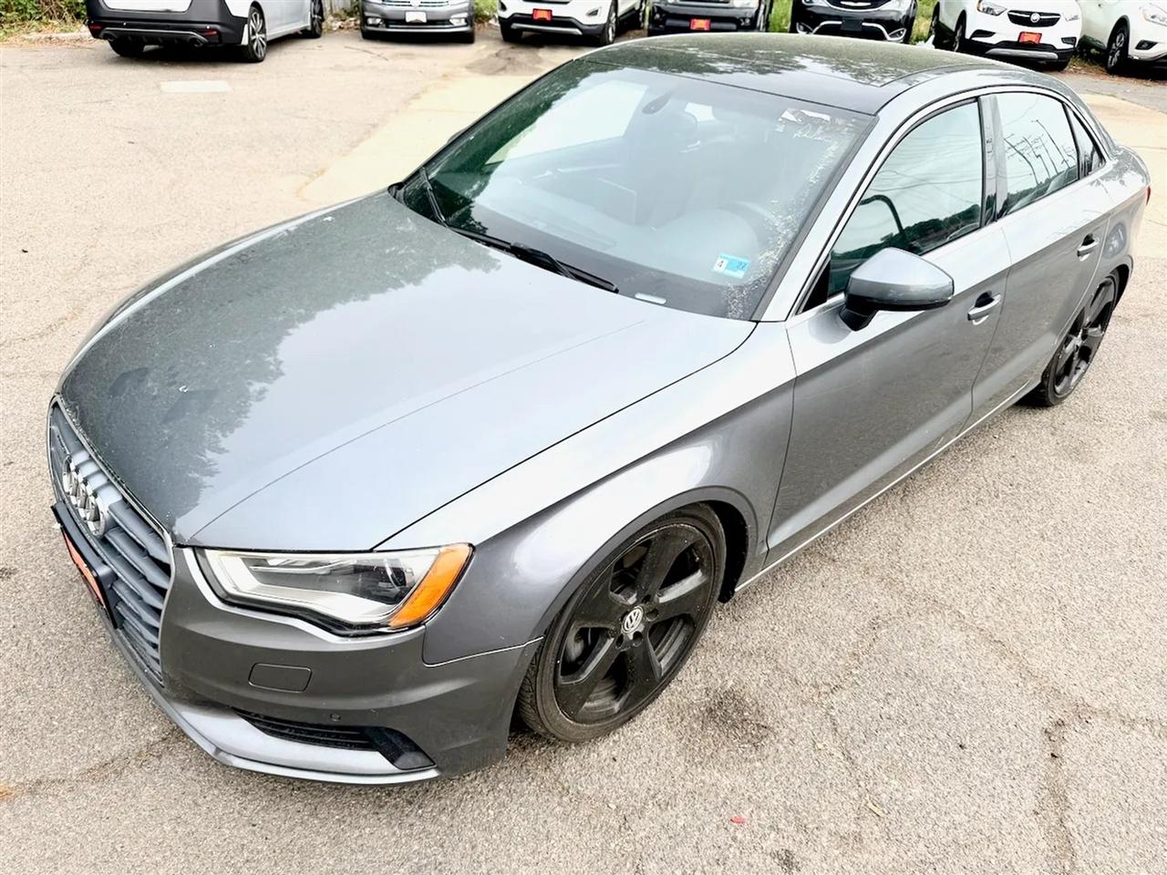 Audi S3 2.0T Premium Plus quattro 2015
