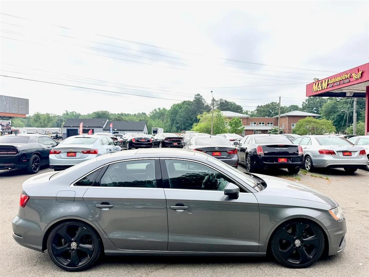 Audi S3 2.0T Premium Plus quattro 2015