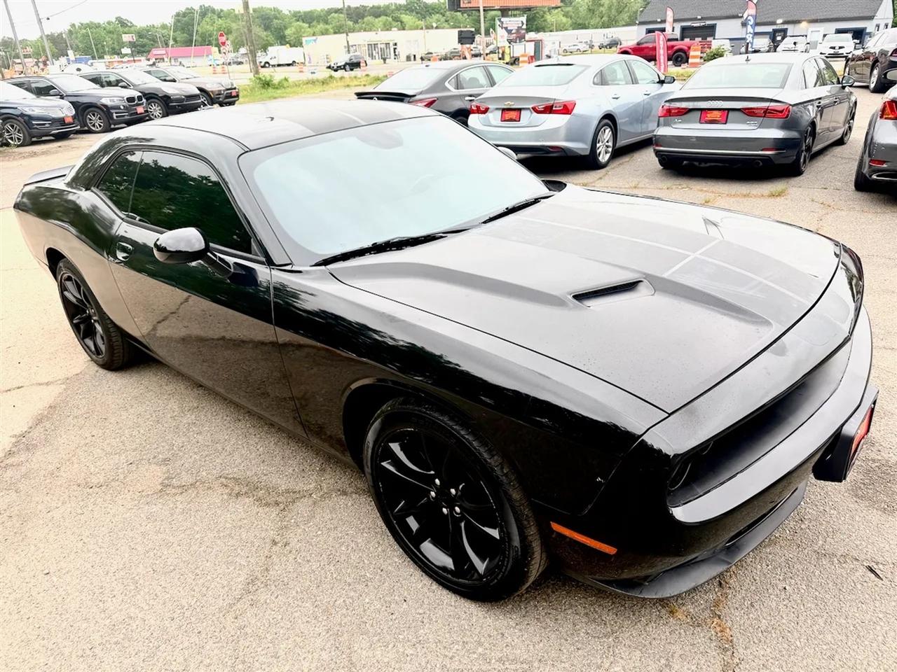 Dodge Challenger SXT 2016