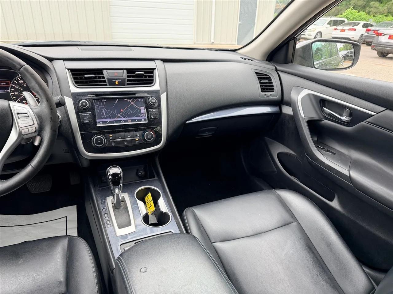 Nissan Altima 2.5 SR 2018