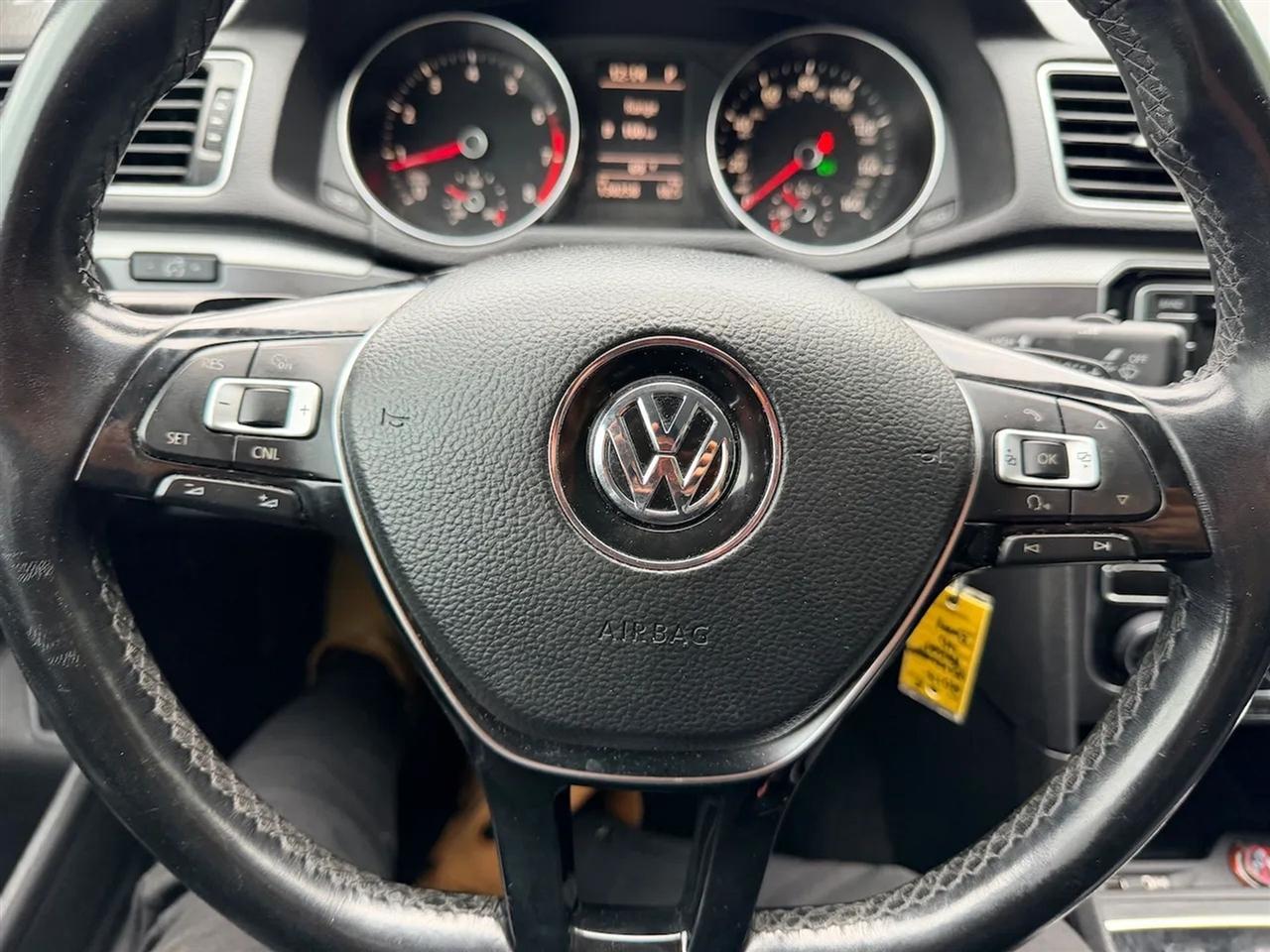 Volkswagen Passat R-Line 2017