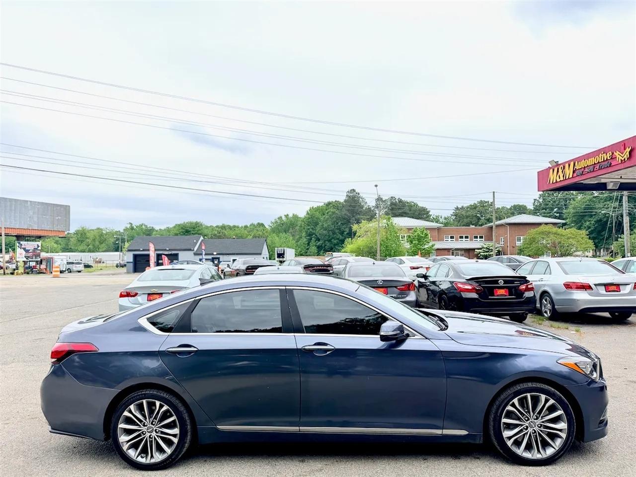 Hyundai Genesis 3.8L 2016
